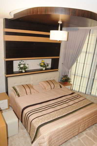 Iron Hotel Hokmeli Kültér fotó