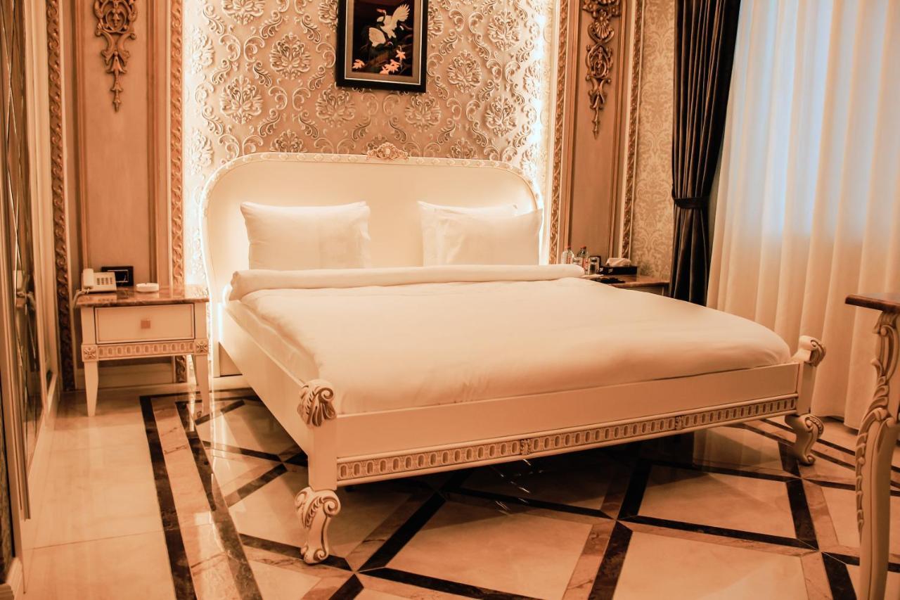Iron Hotel Hokmeli Kültér fotó
